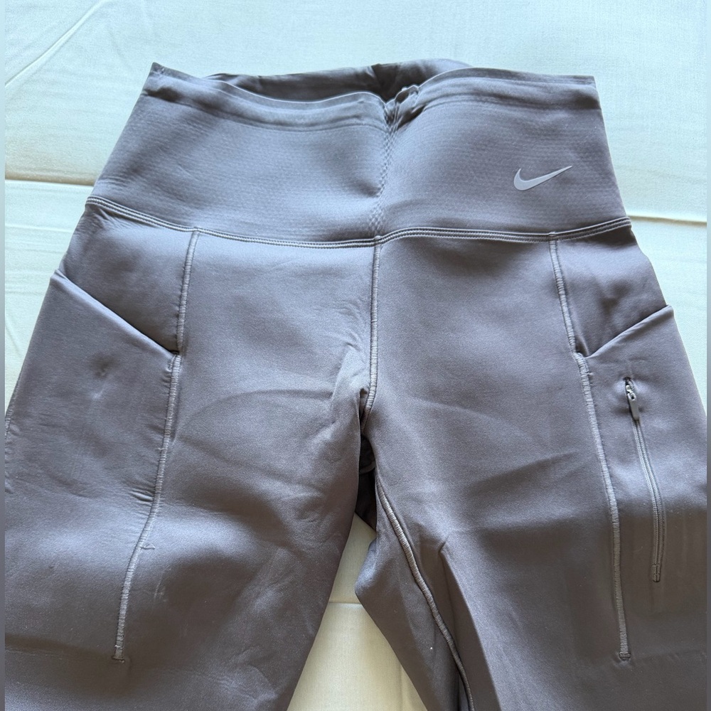Nike Dri-FIT Charcoal 3/4 Leggings - Picture 3 of 4